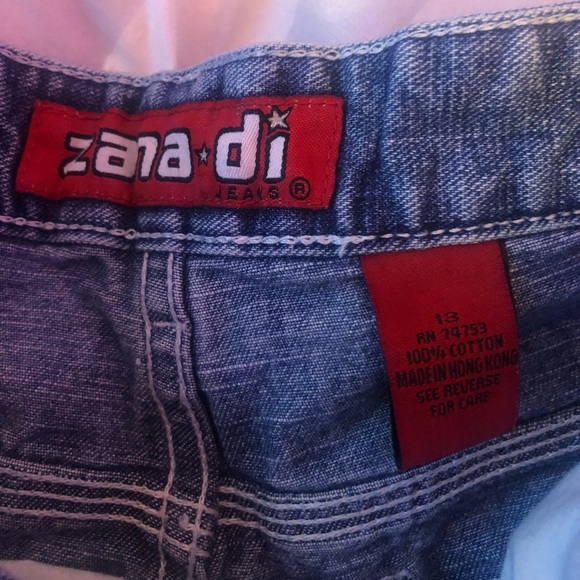 Zana di shorts - Picture 2 of 3